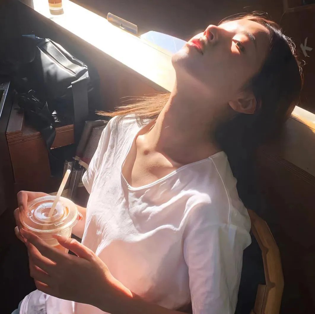 艾薇和豆豆：幽灵退散